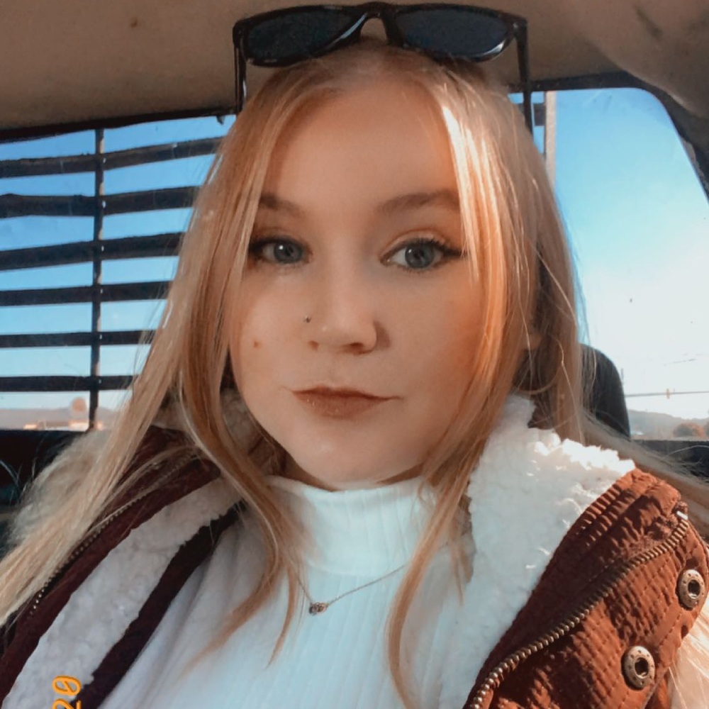 Meet your Posher, Mackenzie